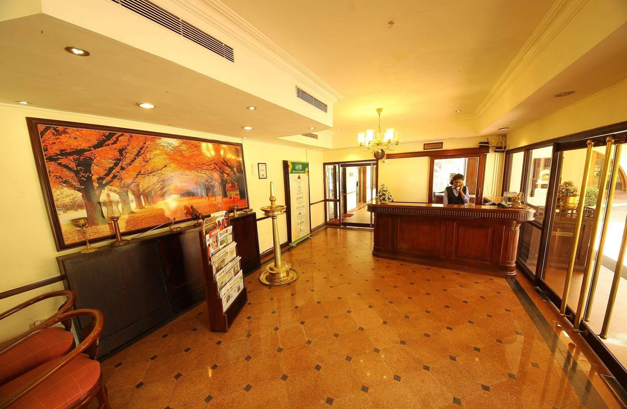 Ats Willingdon Hotel Kochi Exterior photo